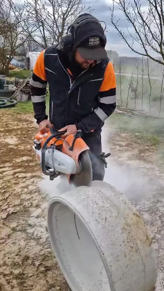 #stihl #baustelle #bagger #tiefbau #erdbewegung